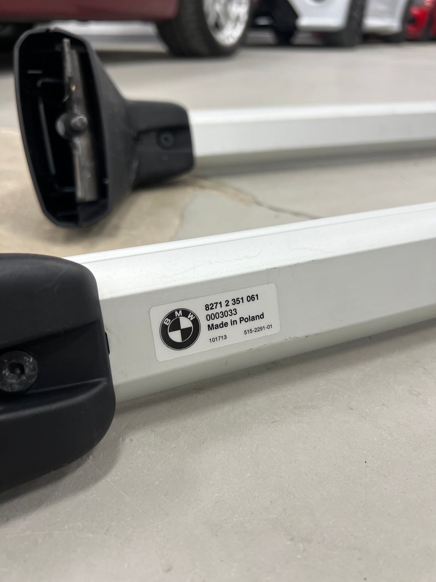 Základní nosič BMW - uzamykatelný G11 / G12