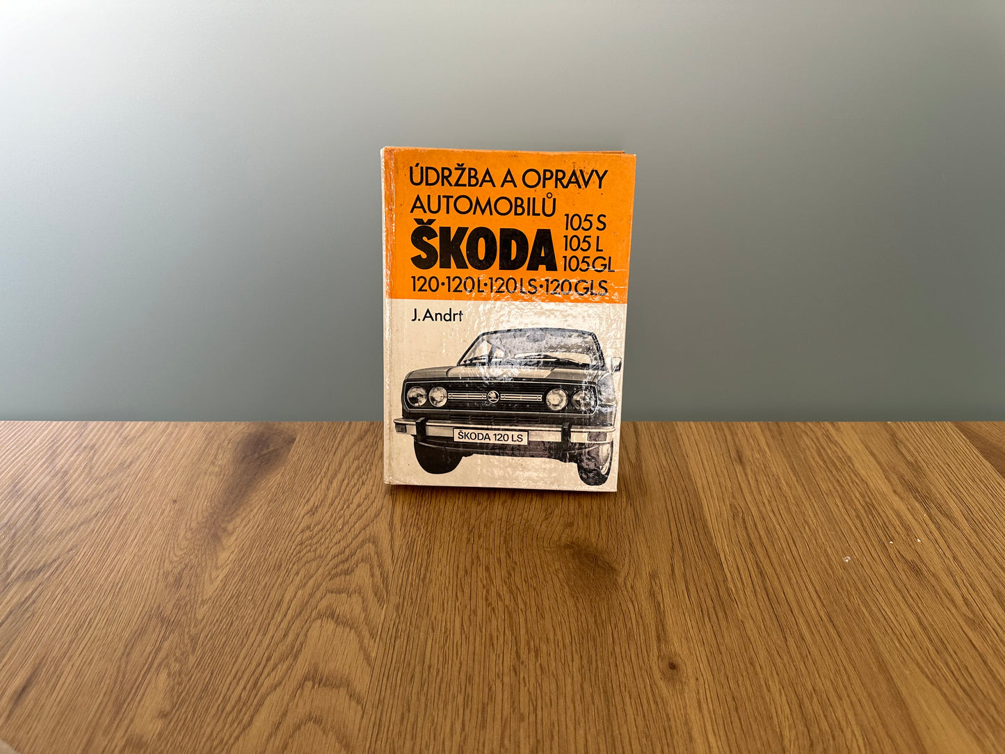 Škoda 105 / 120 1981 manual&servis CZ