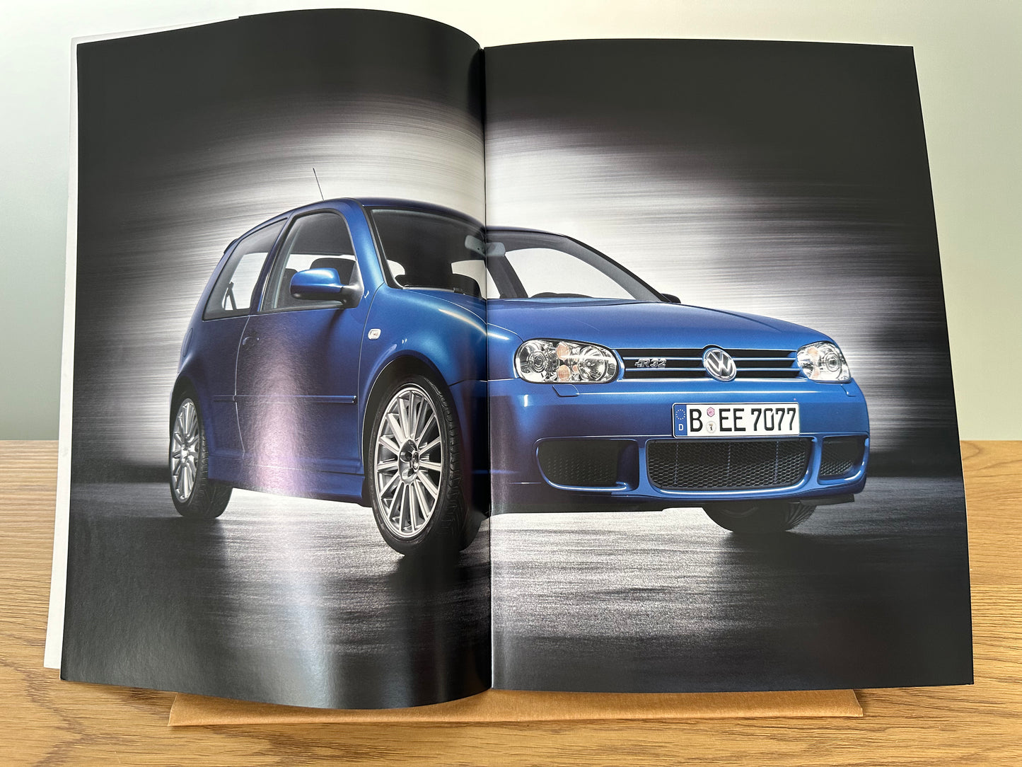 Volkswagen Golf 4 R32 2002 DE