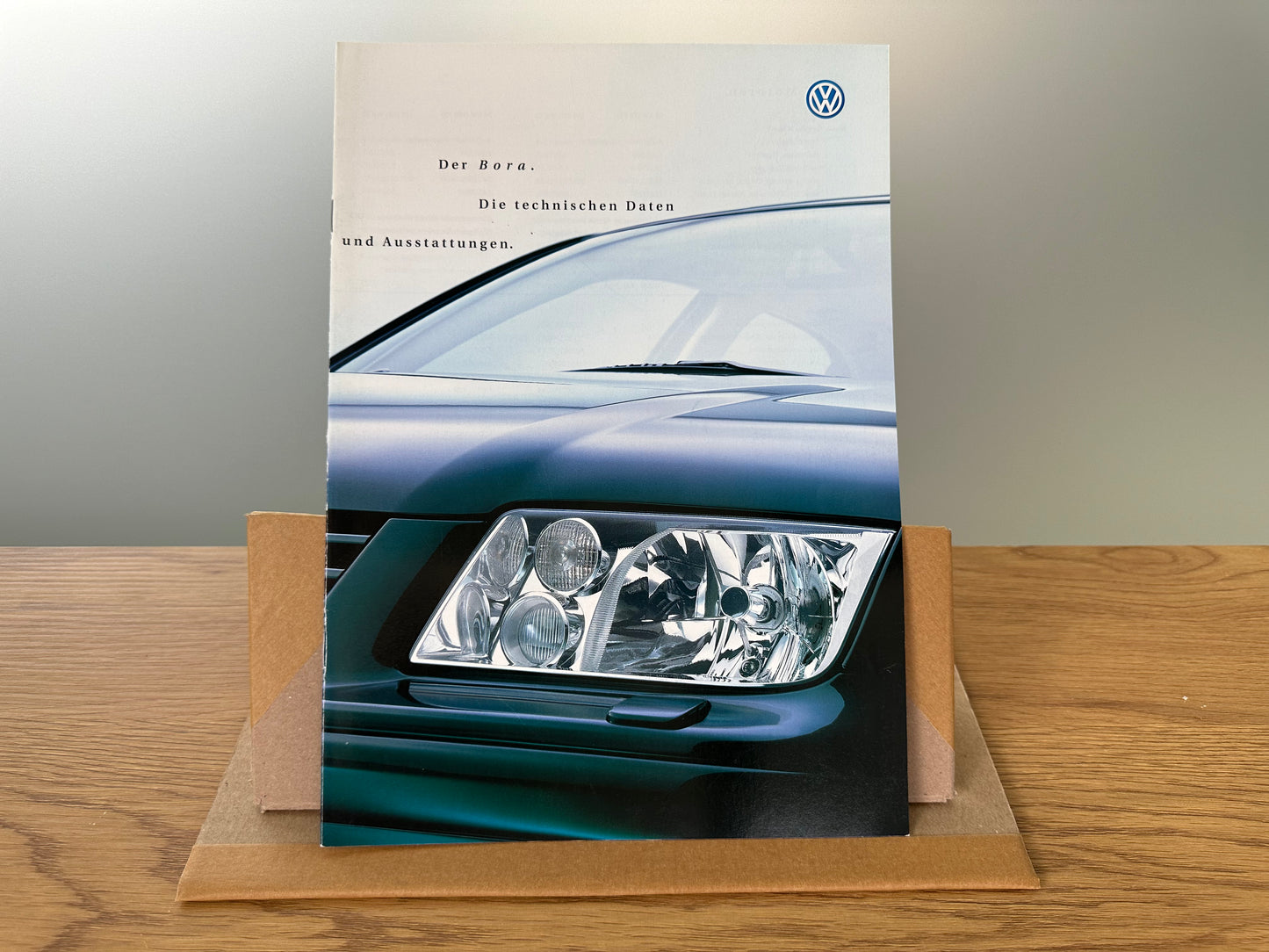 Volkswagen Bora 1998 DE (kat+data+ceník - 3pcs)