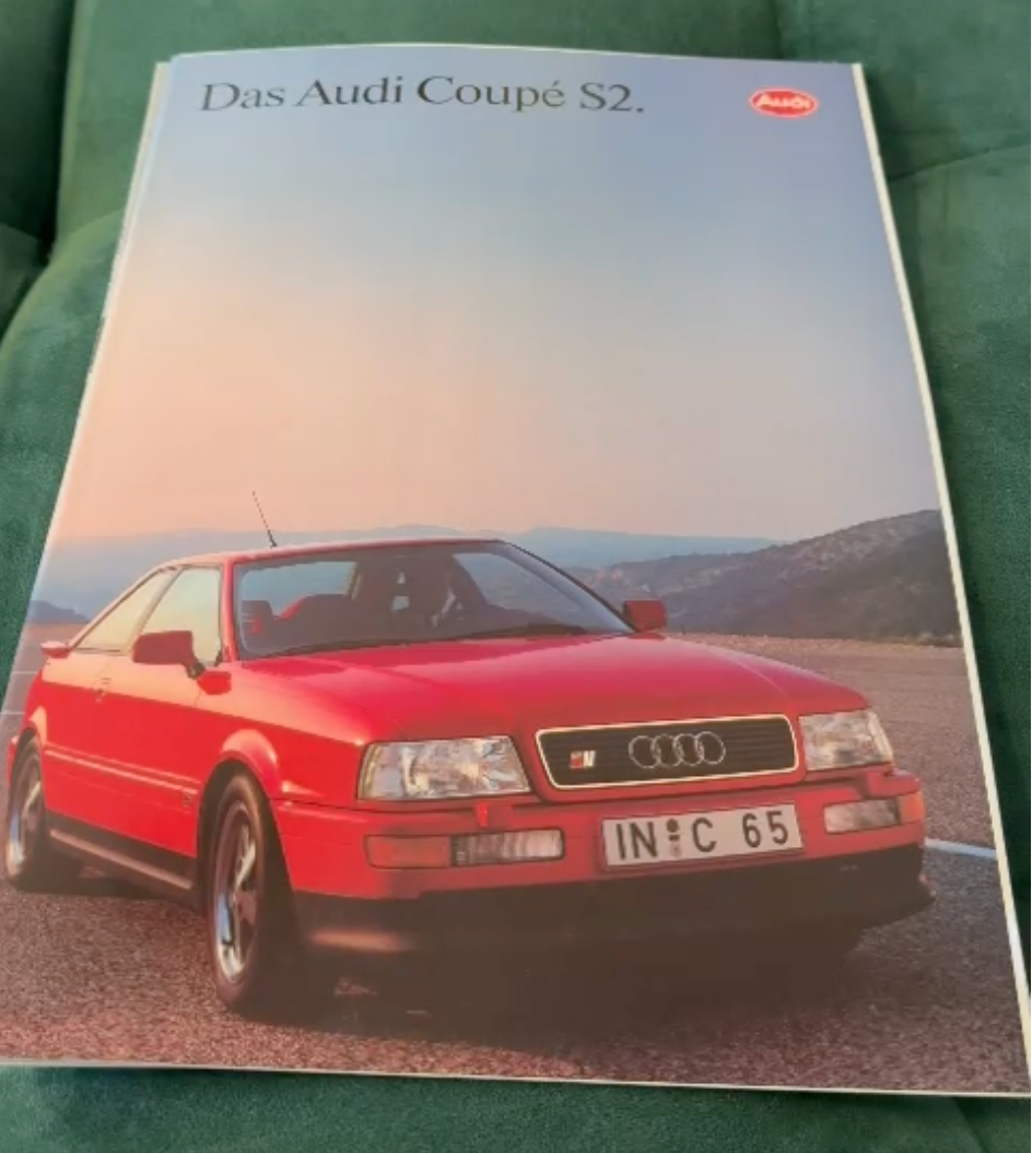 Audi S2 coupe