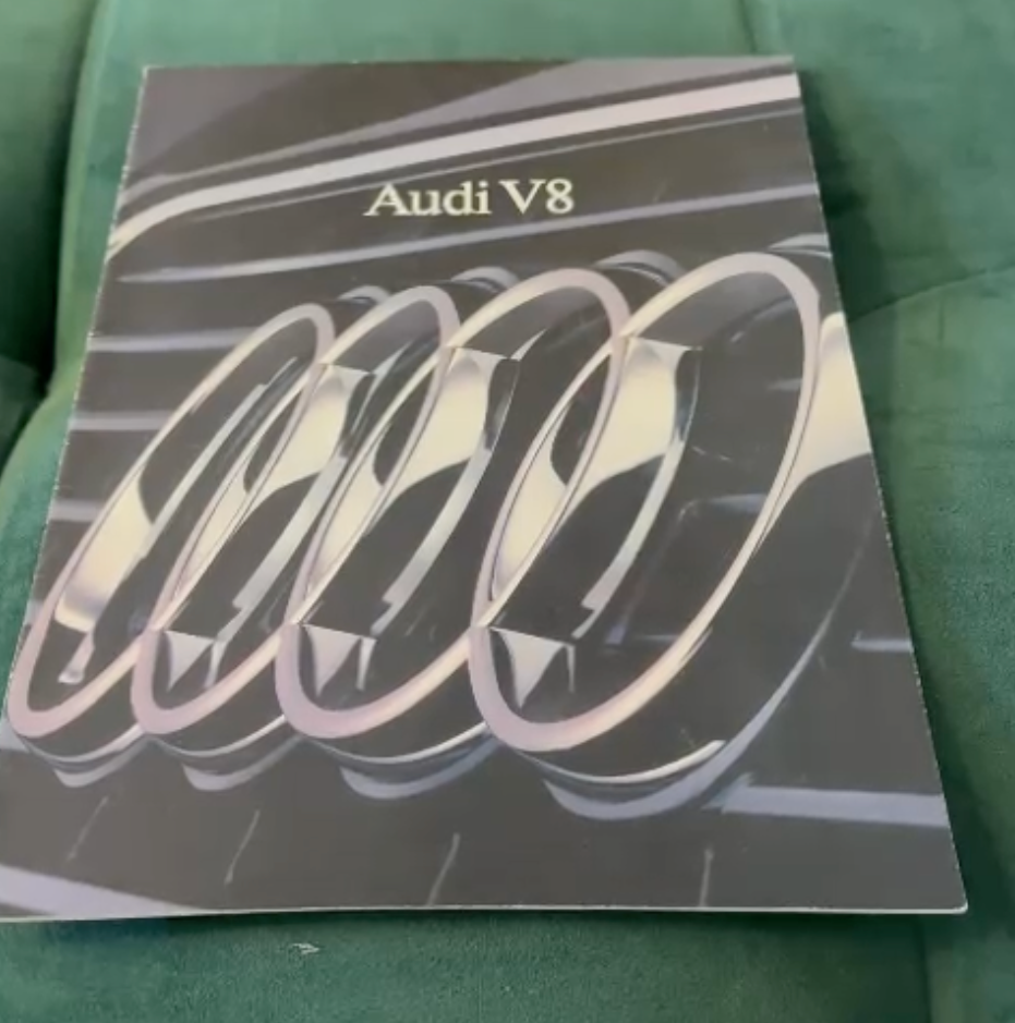 Audi V8