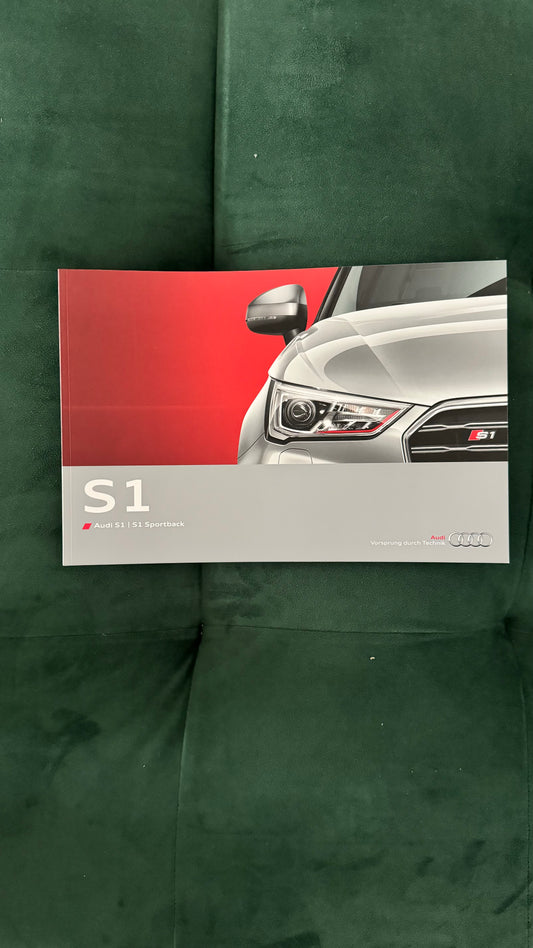 Audi S1 2014