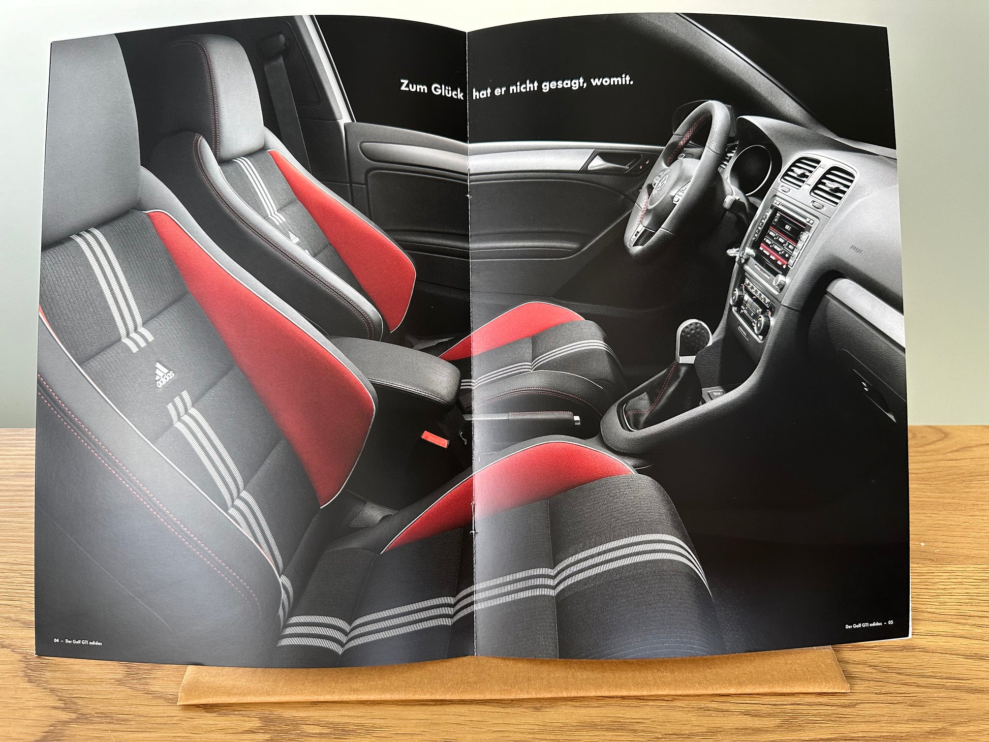 Volkswagen Golf GTI Adidas 2010 DE – Eshop ReLegends