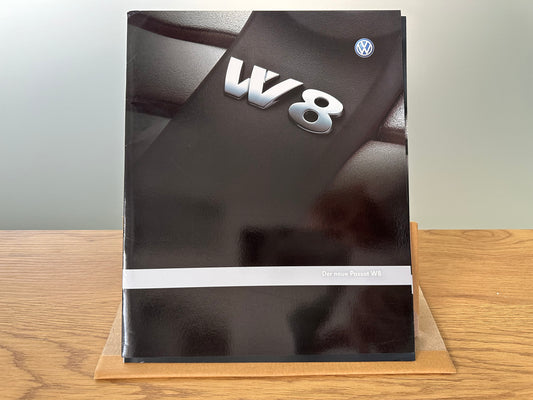 Volkswagen Passat W8 + tech data 2001 DE (2pcs)